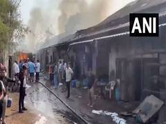 
      
      Gujarat: Fire breaks out at transport warehouse in Navsari
      
      