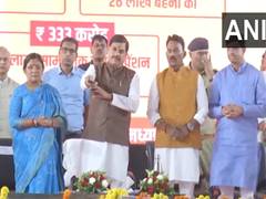 
      
      MP: CM Mohan Yadav transfers Rs 1573 cr to 1.29 cr Ladli Behnas
      
      