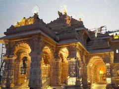 
      
      Janakpur Dham gears up for Vivah Panchami of Lord Ram, Maa Sita
      
      