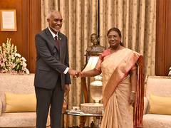 
      
      President Murmu wishes Maldives Prez Muizzu on Republic Day
      
      