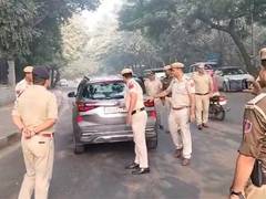 
      
      Delhi: Senior police officials review security situation  
      
      