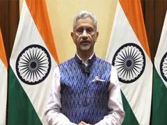 
      
      EAM Jaishankar launches 5th edition of  'Bharat ko Jaaniye Quiz'
      
      