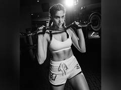 
      
      Sharvari hits the gym post-Diwali for ‘Alpha’ prep
      
      