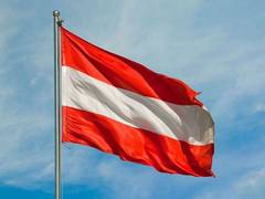 
      
      Decline in Austria's fruit farming linked to climate change
      
      
