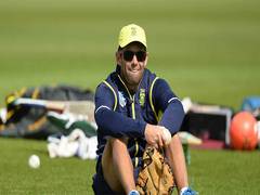 
      
      McKenzie appointed as Sri Lanka consultant coach ahead of SA Test
      
      