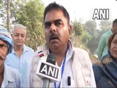 
      
      Congress's Munna Singh appeals to vote to bring development
      
      