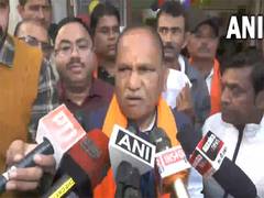 
      
      Jharkhand elections: CP Singh casts vote in first phase polling
      
      