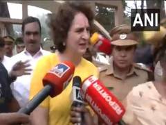 
      
      Rahul Gandhi urges Wayanad voters to support Priyanka Vadra
      
      