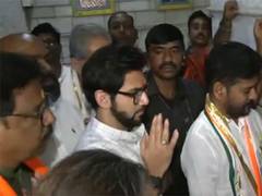 
      
      Telangana CM, Aaditya Thackeray visits Tirupati Balaji Temple
      
      
