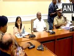 
      
      Tamil Nadu Health Minister meets medical association members
      
      