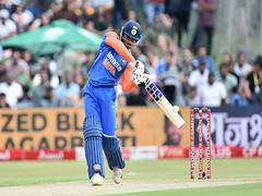 
      
      3rd T20I: Tilak's blitz push India to 219/6 against South Africa
      
      