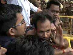 
      
      UP govt, UPPSC are insensitive to competitive students: Rahul
      
      