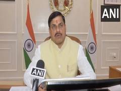 
      
      CM announces cash reward to man for saving lives of 7 people
      
      