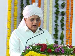 
      
      Gujarat CM Bhupendra Patel leads state-level Janjatiya Gaurav Divas celebration
      
      