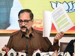 
      
      Delhi BJP announces 12-member manifesto committee ahead of polls
      
      