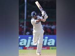 
      
      In a huge boost, KL Rahul returns to training ahead of Perth Test
      
      