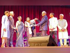 
      
      US: Seniors of Indian origin celebrate belated Diwali
      
      