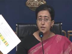 
      
      Delhi CM Atishi criticizes central govt's inaction on stubble bur
      
      