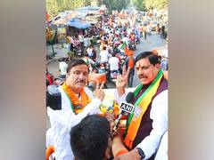 
      
      MP CM Mohan Yadav campaigns in support of BJP in Mumbai
      
      