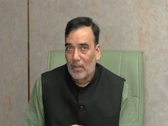 
      
      Gopal Rai urges to carry out cloud seeding to break smog layer
      
      