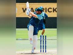 
      
      Australian starts practice ahead of 1st Test vs India
      
      
