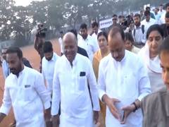 
      
      Maharashtra Assembly Polls: Ajit Pawar cast his vote
      
      