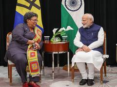 
      
      PM Modi holds meeting with Barbados PM Mia Mottley
      
      
