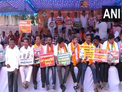 
      
      Karnataka BJP stages protest against state govt over Waqf issue
      
      