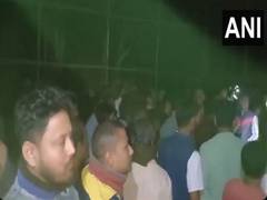 
      
      Assam: 4 people killed in Assam, investigation underway
      
      