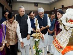 
      
      Union Minister Gajendra Singh Shekhawat launch book
      
      