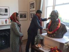 
      
      MP CM Mohan Yadav pays tribute to BR Ambedkar on Constitution Day
      
      
