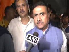 
      
      BJP hold protest march in Behala over ISKCON priest's arrest
      
      