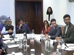 
      
      MP CM Yadav engages in round table and one-to-one meetings
      
      
