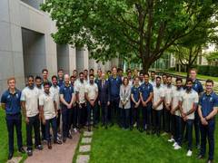 
      
      Australian PM Albanese meets Team India stars in Canberra
      
      