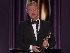 
      
      Christopher Nolan praises Denis Villeneuve's ‘Dune: Part Two’
      
      
