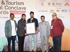 
      
      JustWravel Wins Best Adventure Tour Operator Award from Economic 
      
      