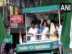 
      
      Kerala: Priyanka Gandhi holds roadshow in Wayanad 
      
      