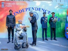 
      
      PM Modi condoles demise of Prithwindra Mukherjee
      
      