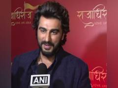 
      
      Arjun attends musical 'Rajadhiraj: Love, Life, Leela' in Delhi
      
      