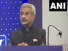 
      
      'AI revolution to transform way we live, work and think': EAM 
      
      