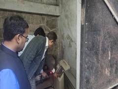 
      
      Kirti Vardhan Singh start 'Nano Bubble Technology' at Delhi Zoo
      
      