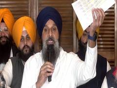 
      
      Akali Dal targets Congress and AAP for attack on Sukhbir Badal
      
      