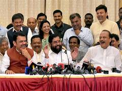 
      
      Devendra Fadnavis to take oath as Maharashtra CM today
      
      
