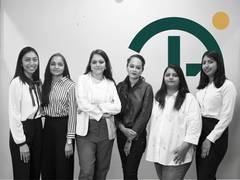 
      
      HighTieds - The Interior & Exterior Design Studio 
      
      