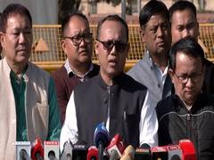 
      
      Manipur Congress submits memorandum to PM Modi
      
      