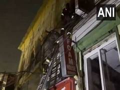 
      
      Lucknow: Fire breaks out at photo studio complex in Hazratganj
      
      