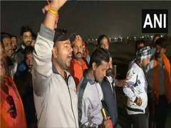 
      
      Bajrang Dal protests against Diljit Dosanjh's concert in Indore
      
      