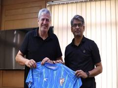 
      
      Manolo Márquez holds meetings with AIFF top brass on Asian Cup
      
      