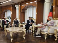 
      
      Muhammad Yunus calls India-Bangladesh ties 