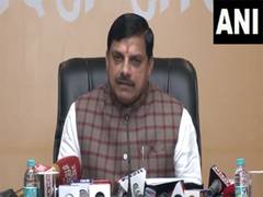 
      
      MP CM ensures public welfare schemes to reach everyone in state
      
      